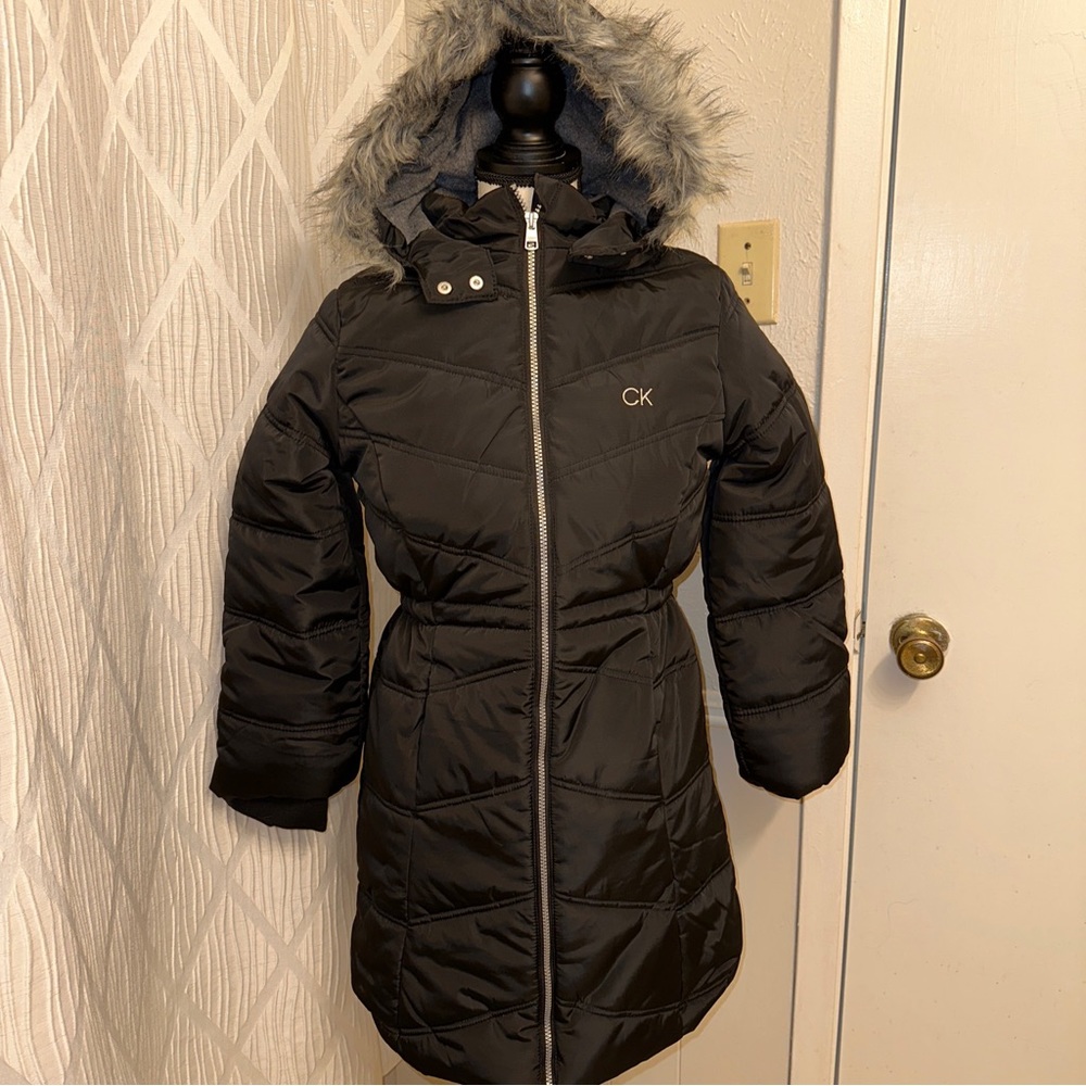 Calvin Klein Junior Girls' Long Length Hooded Puffer Jacket with Fleece Lining.